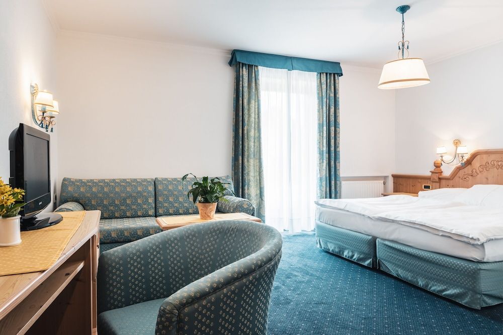 Comfort Double or Twin Room