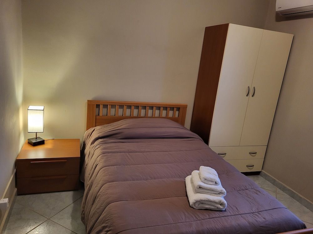 Economy Single Room, Private Bathroom (External)