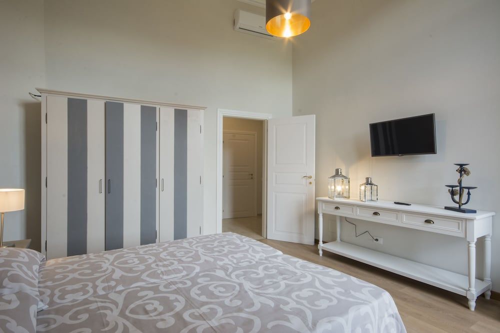 undefined Iris Apartments by Mmega 9