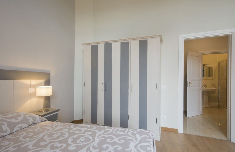 undefined Iris Apartments by Mmega 8