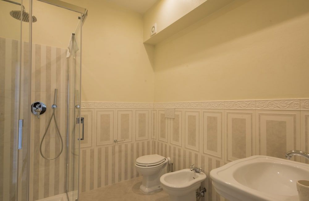 Iris Apartments by Mmega Romantic Condo, 2 Bedrooms 5