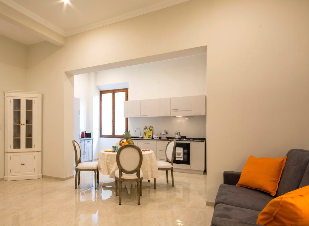 Iris Apartments by Mmega Romantic Condo, 2 Bedrooms 9