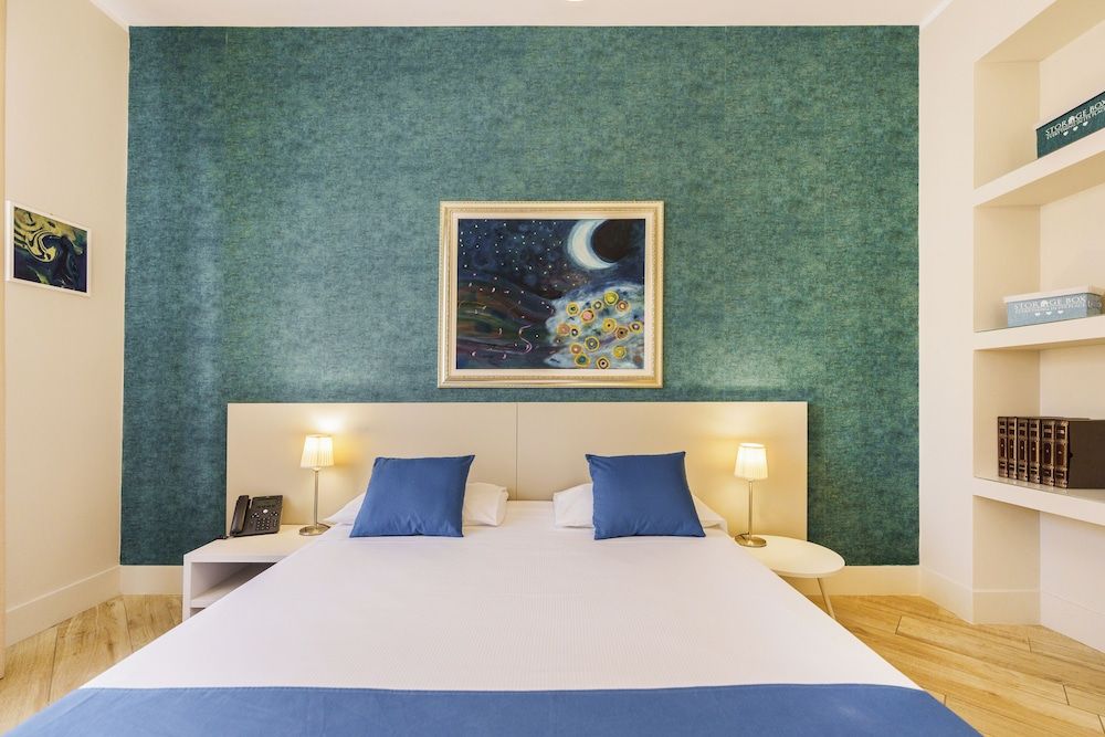 undefined It's Room Naples 10