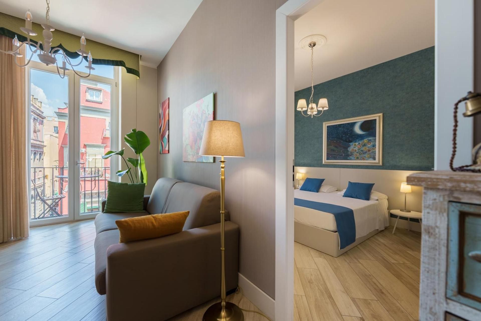 undefined It's Room Naples 7