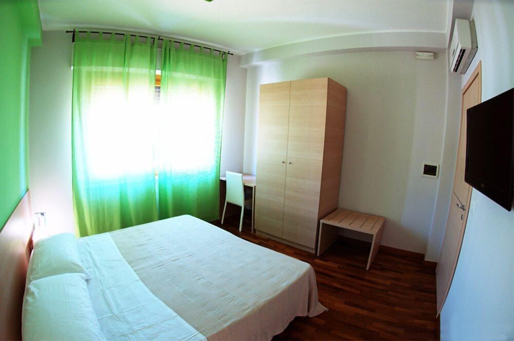 Double or Twin Room, Private Bathroom (External)