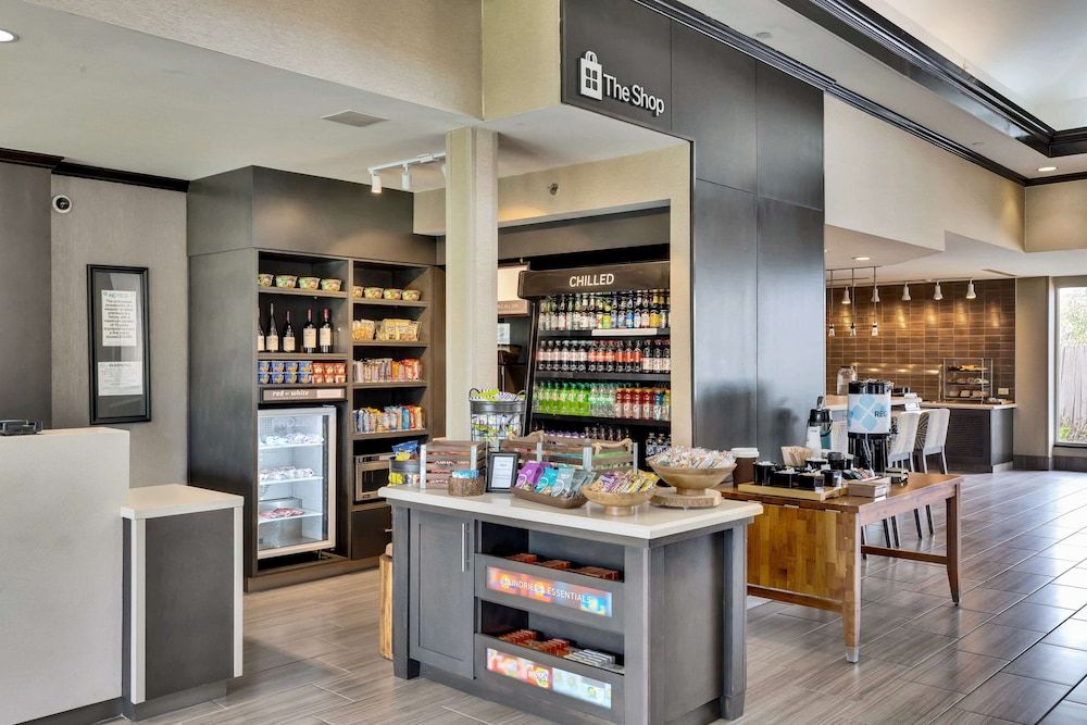 undefined Hilton Garden Inn Austin NW - Arboretum 6