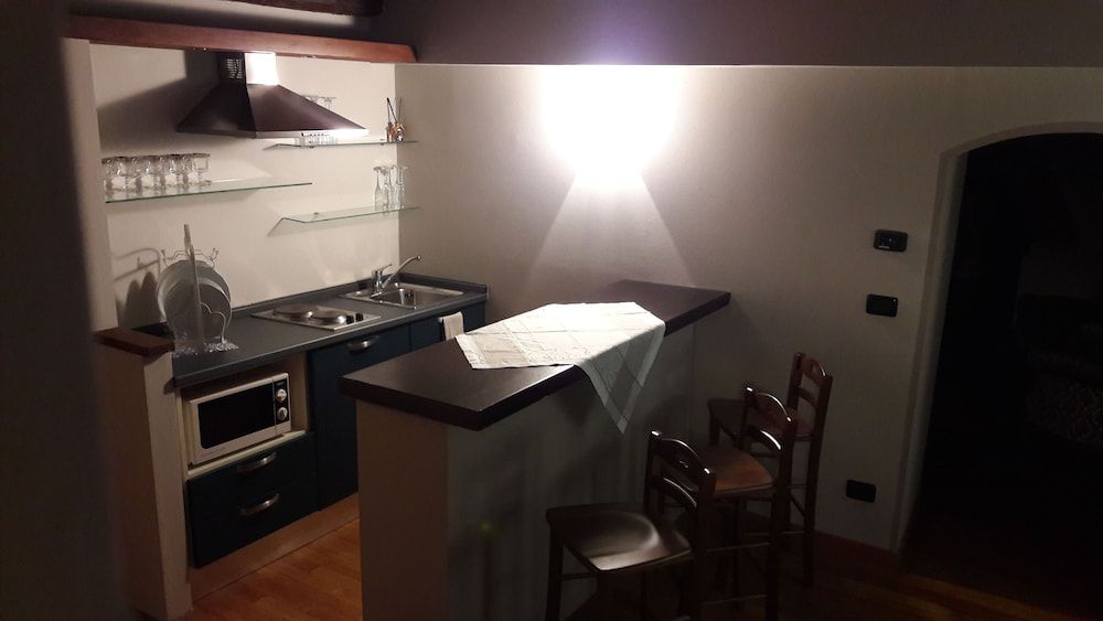 Antico Palazzo Deluxe Suite, Kitchenette 7