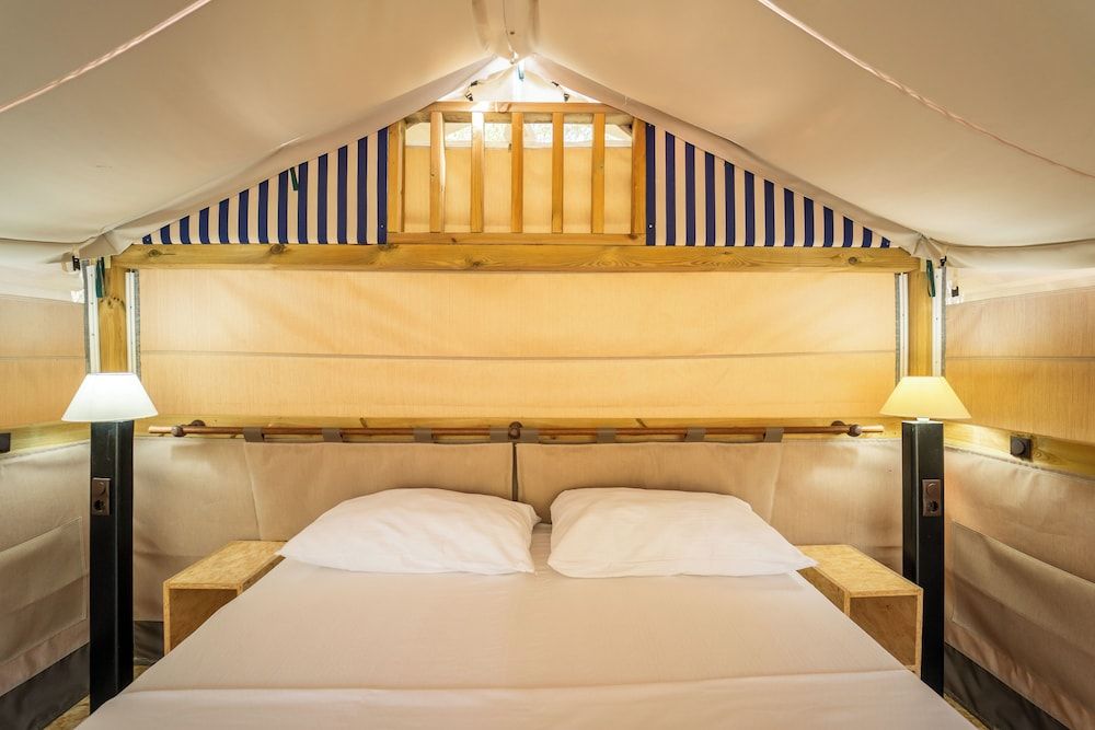 Tent (Mini Lodge)