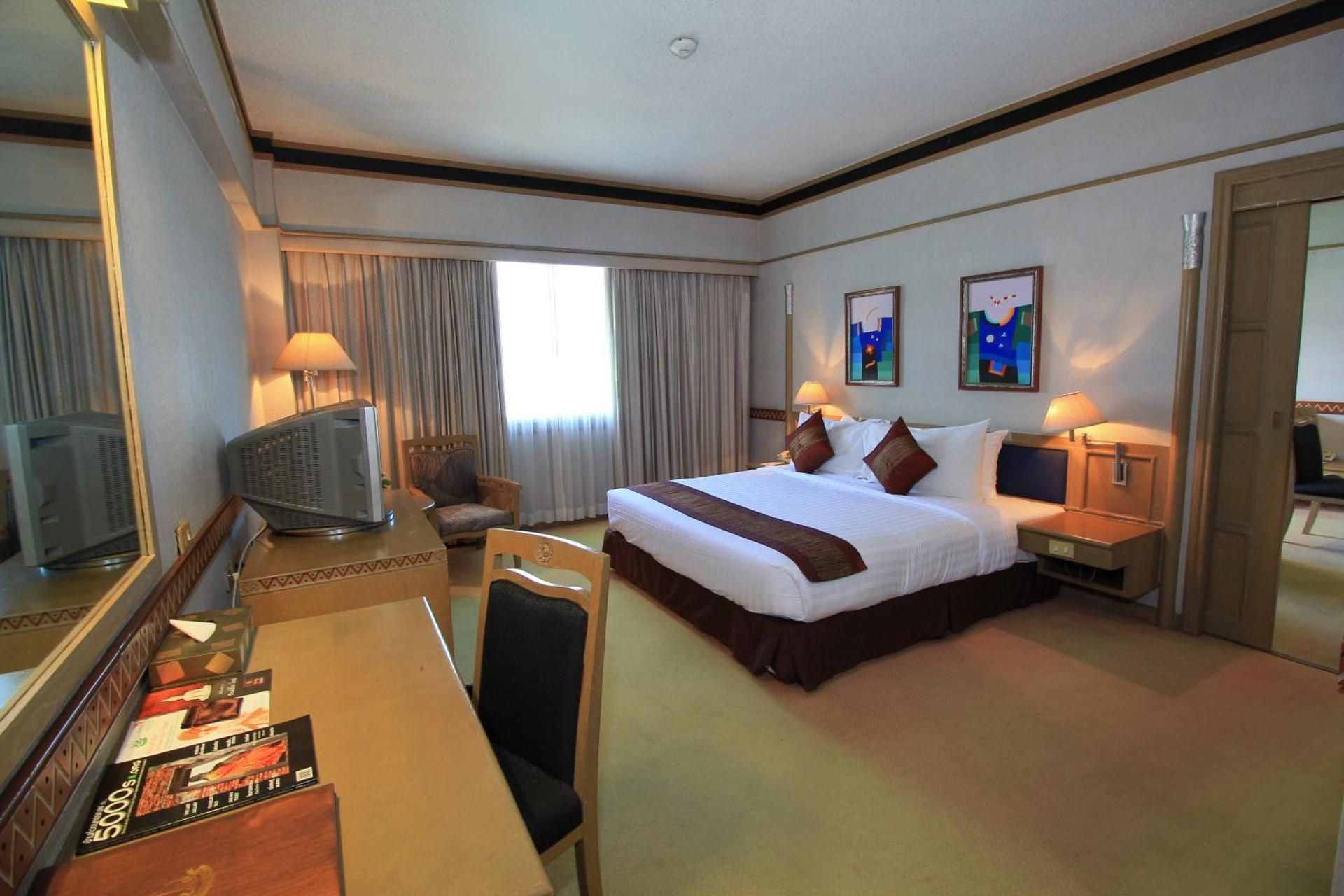 undefined Chiang Mai Hill 7