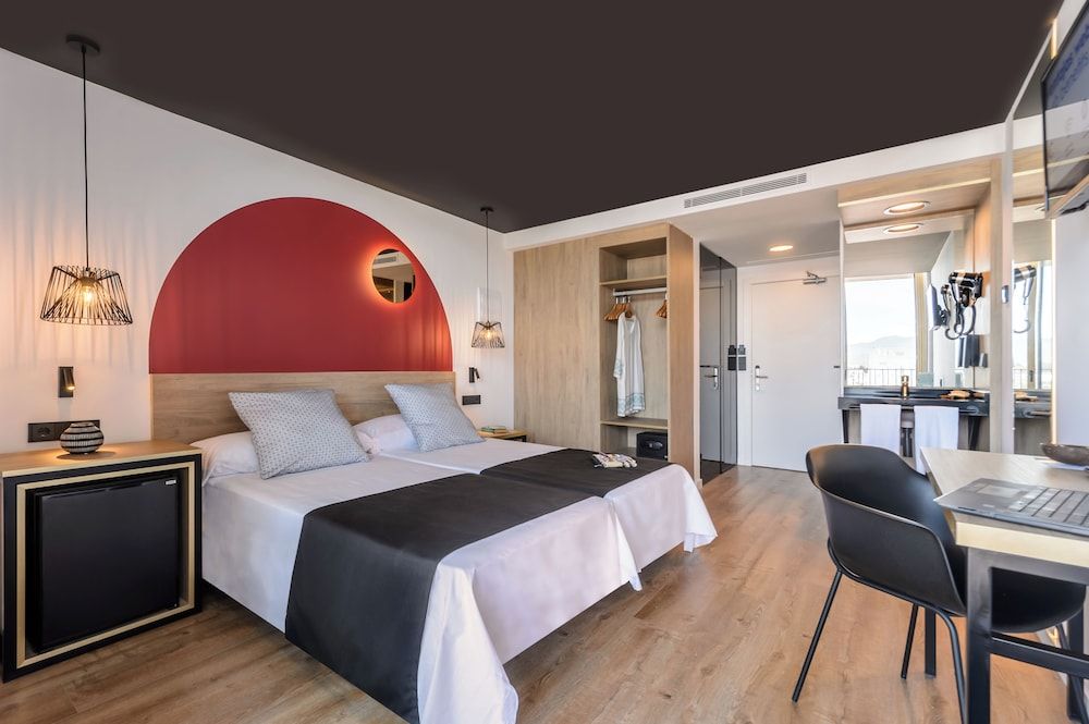 Twin Room, Pool View