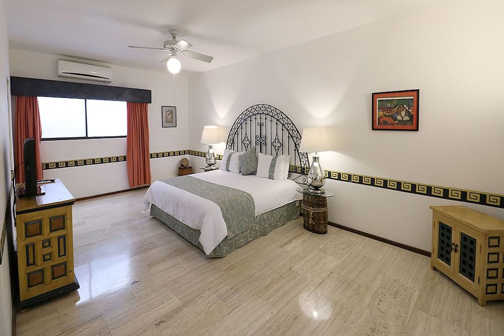 Junior Suite, 1 King Bed