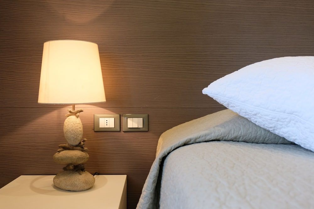 Superior Room, Lake View