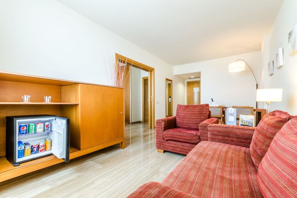 Exe Barberà Parc Family Room, 1 King Bed with Sofa bed 2