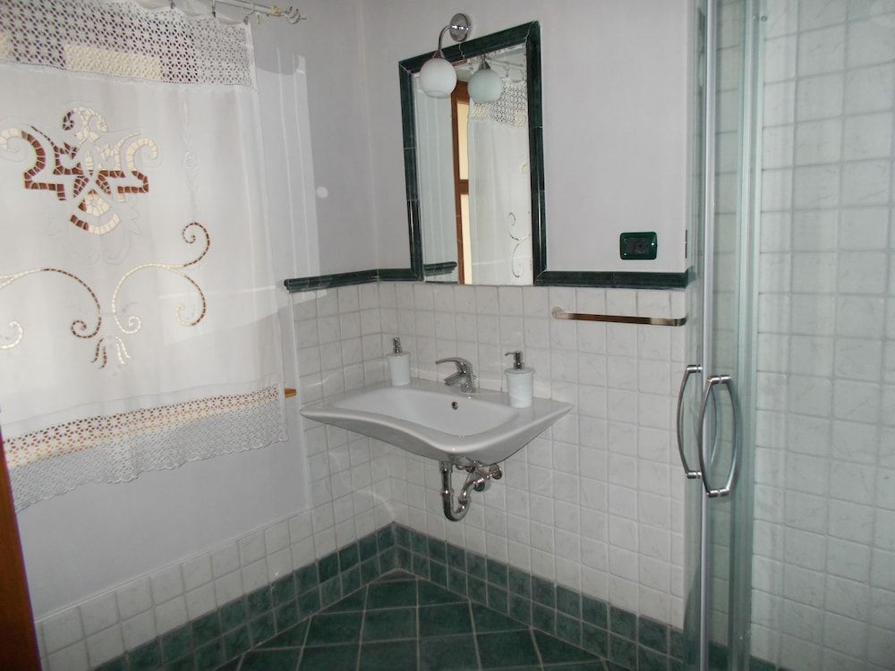 Double Room (Delfina)