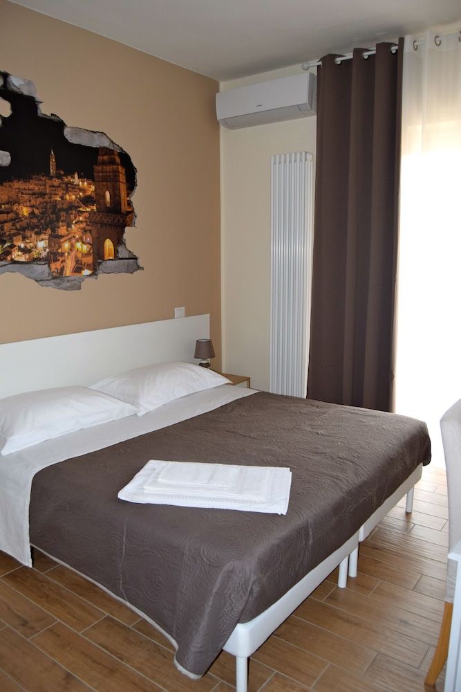 undefined Civico 28 9