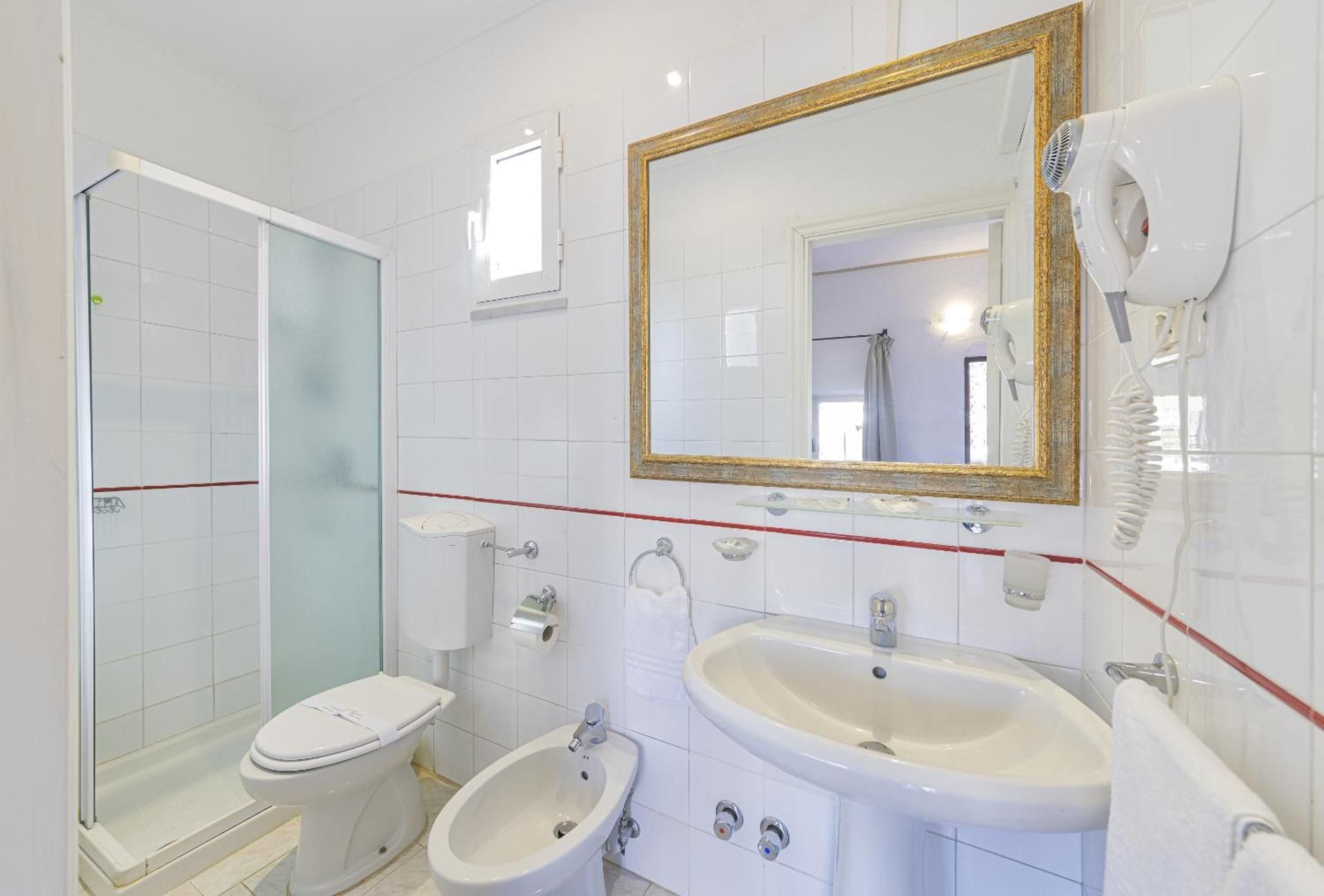 Economy Double or Twin Room