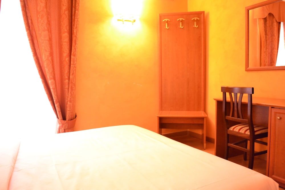 Guest House Masterintrastevere Double Room 15