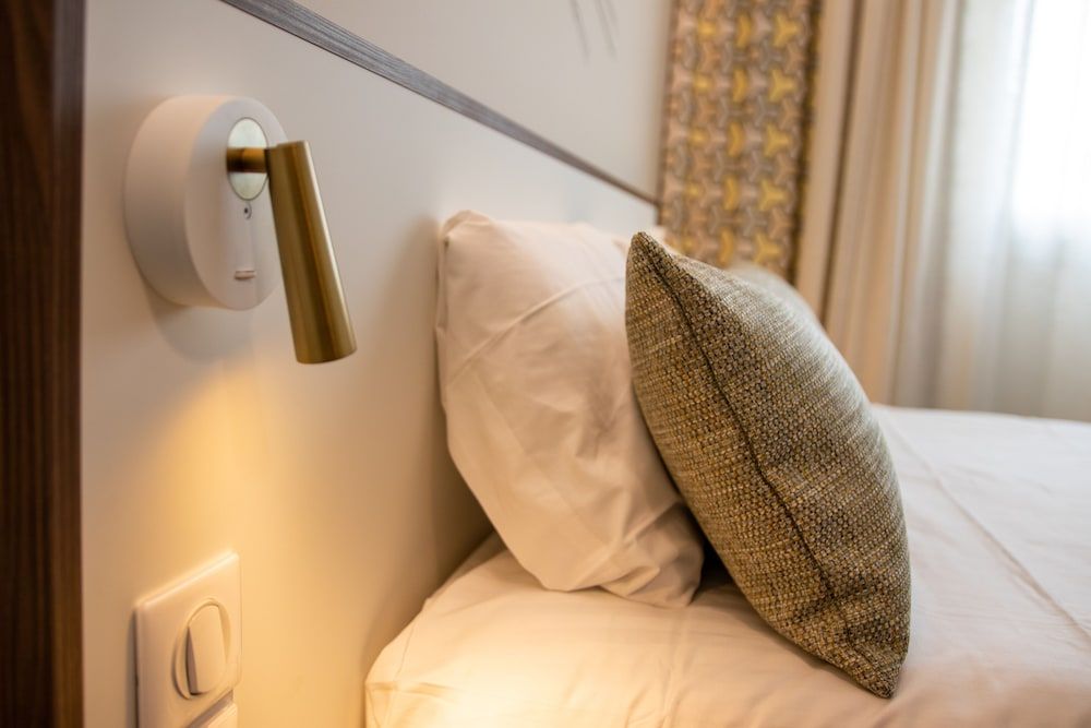 Hotel du Pin Nice Port Comfort Twin Room 9