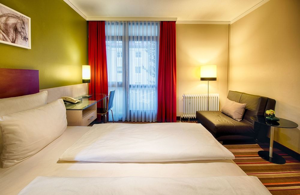 undefined Leonardo Hotel & Residenz München