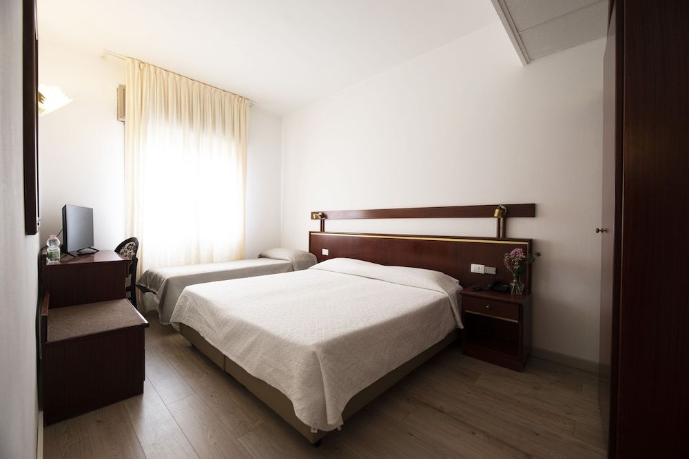 Triple Room, Non Smoking