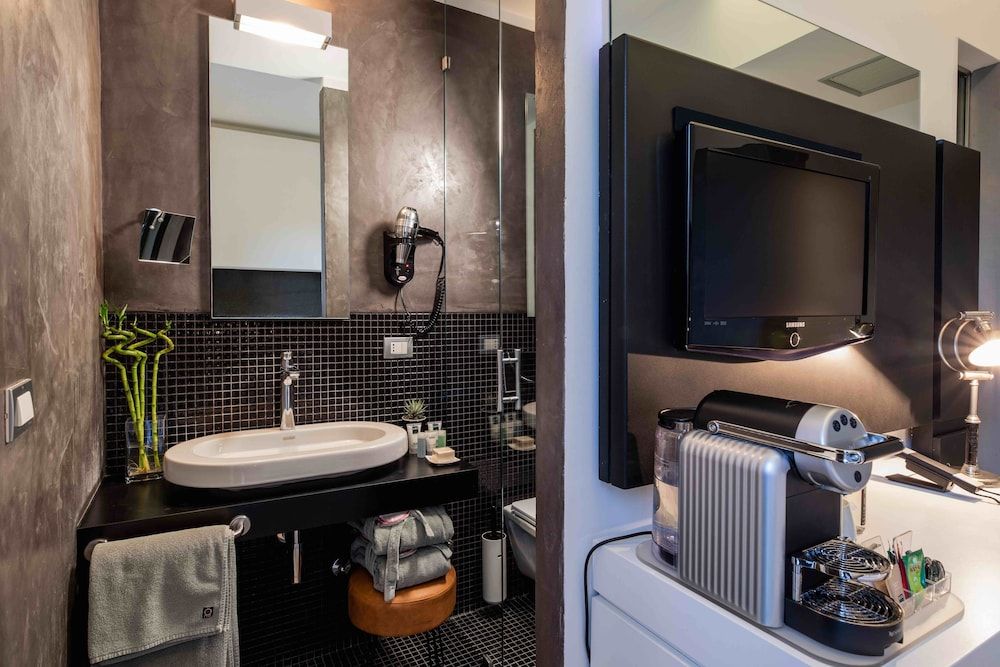 UNA HOTELS One Siracusa Deluxe Room, 1 Double or 2 Twin Beds 3