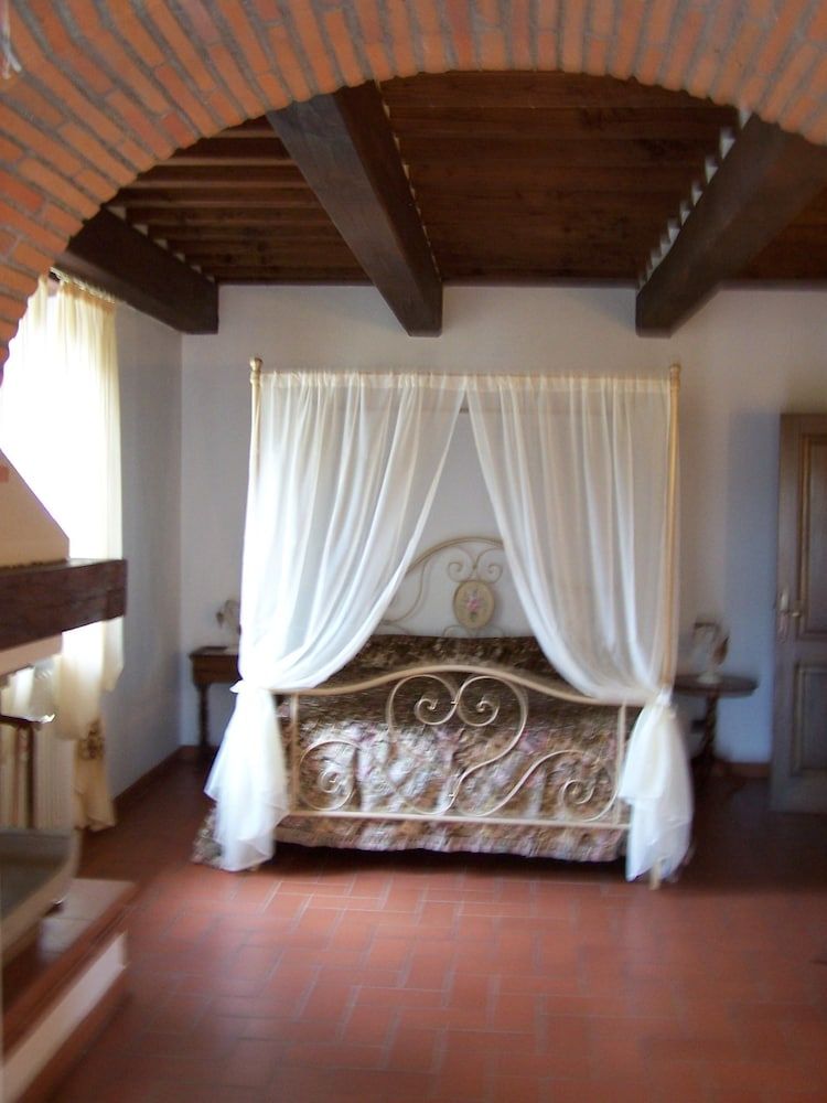 Suite, Garden View