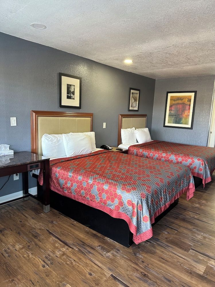 Standard Room, 2 Queen Beds