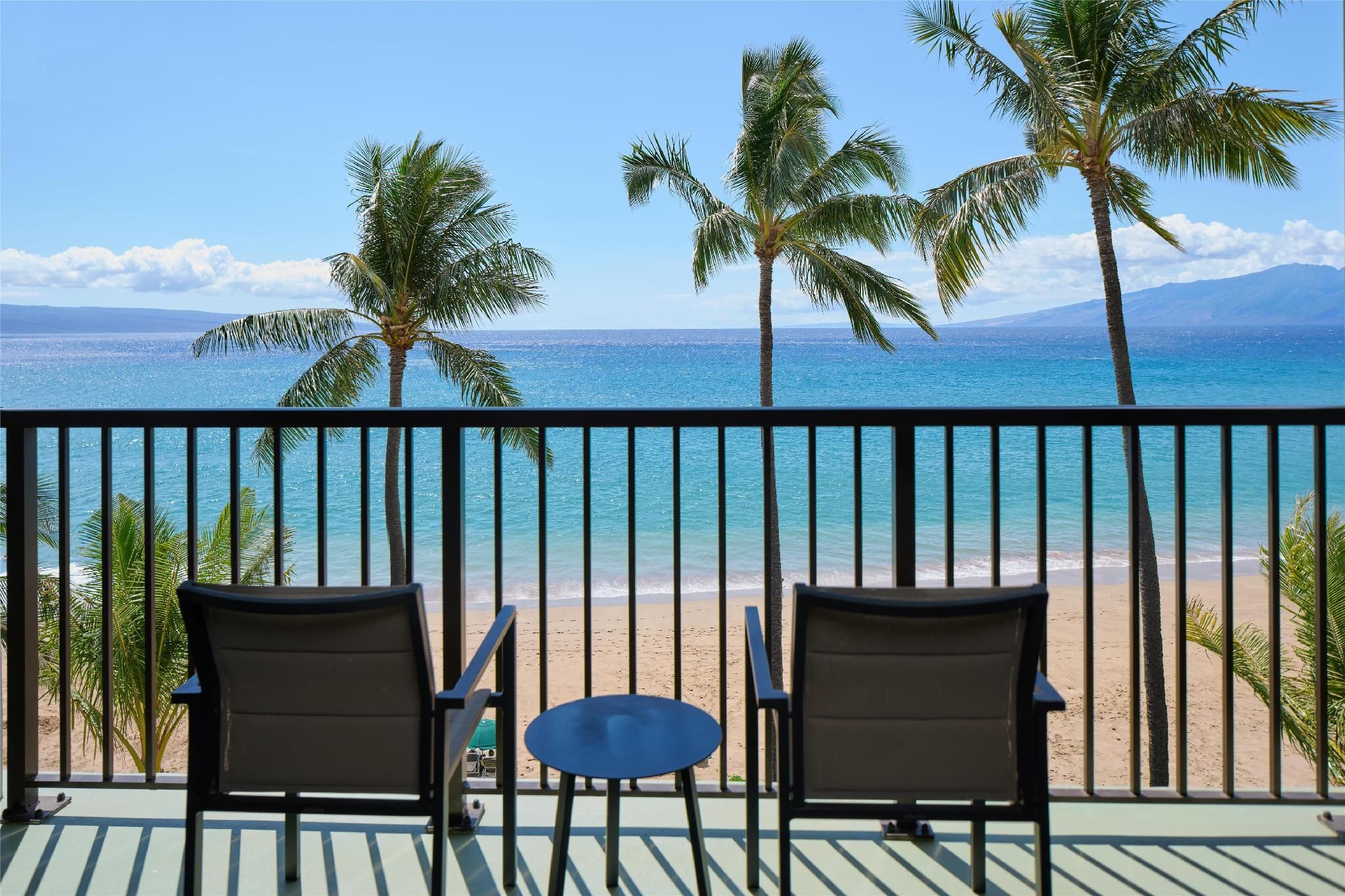 Accessible Premium Oceanfront 1 King Bed