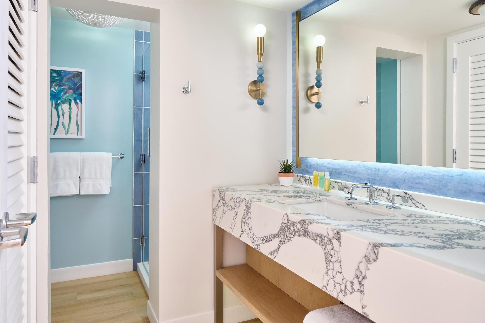 Signature Partial Ocean View 1 King Bed