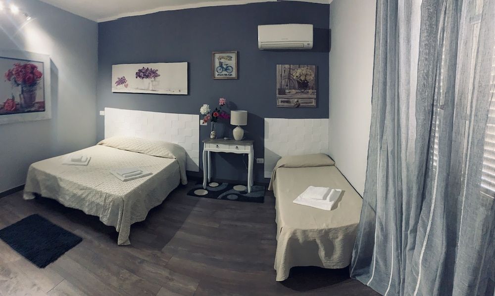 Domus Regia Comfort Triple Room 4