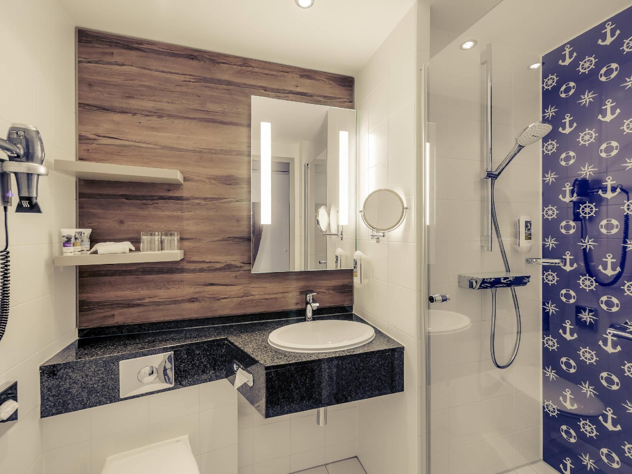 Mercure Hotel Hamburg Mitte Standard Room 2 Single Beds 2