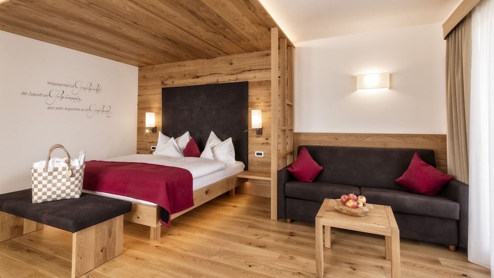 Junior Suite (Sinfonia)