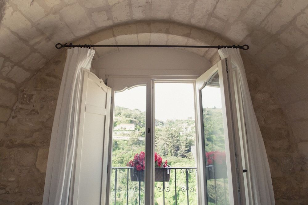 Sabbinirica Classic Double Room 14