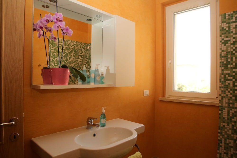 I Cinque Pini Comfort Apartment, 2 Bedrooms, Terrace 8