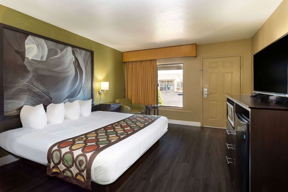 Room, 1 King Bed, Non Smoking