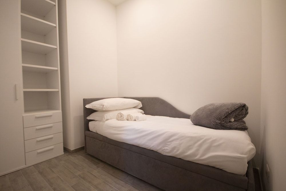 Trastevere Sweet Dream Superior Triple Room 8