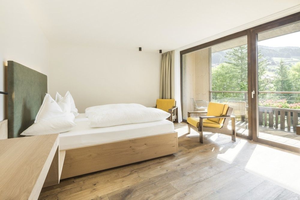 Superior Double Room, 1 Double Bed, Non Smoking, Garden View