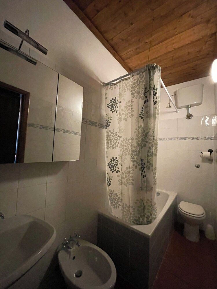 Basic Studio, Vineyard View, Ground Floor