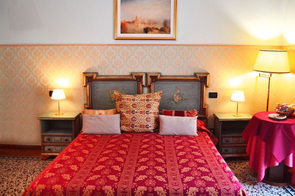 Economy Triple Room, Shared Bathroom