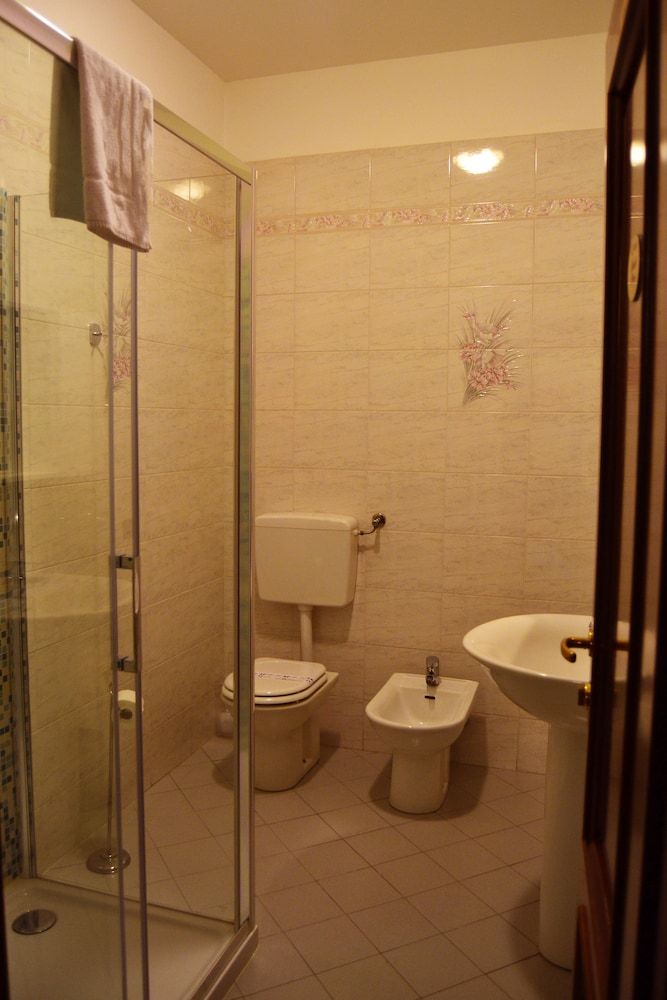 Double Room Shared Toilet