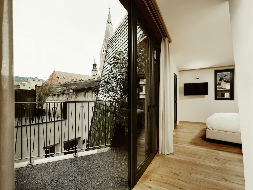 ADLER Historic Guesthouse The Pin room 3