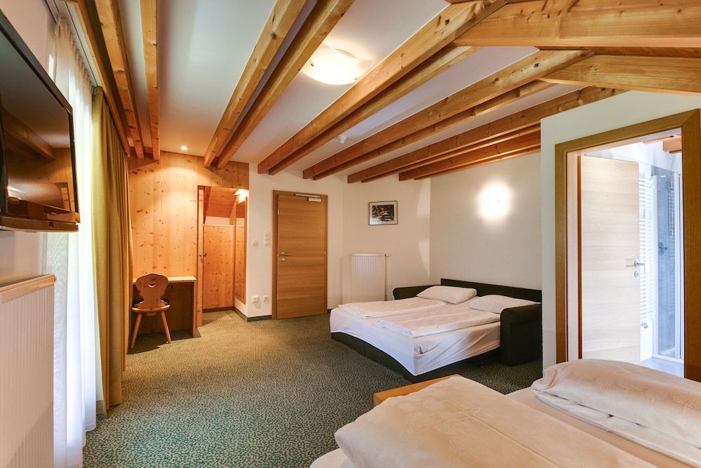 Smy Koflerhof Dolomiti Family Quadruple Room 4