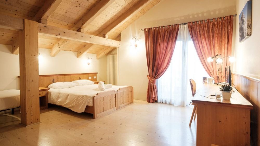 Triple Room with Balcony