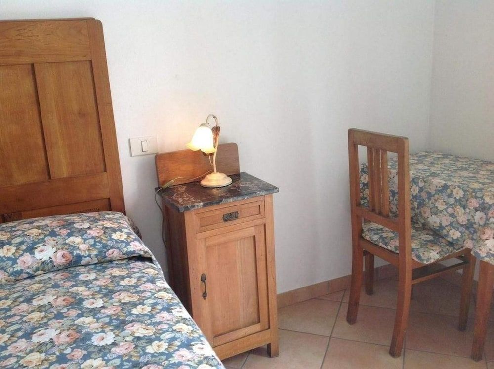 undefined Albergo Giardinetto 9