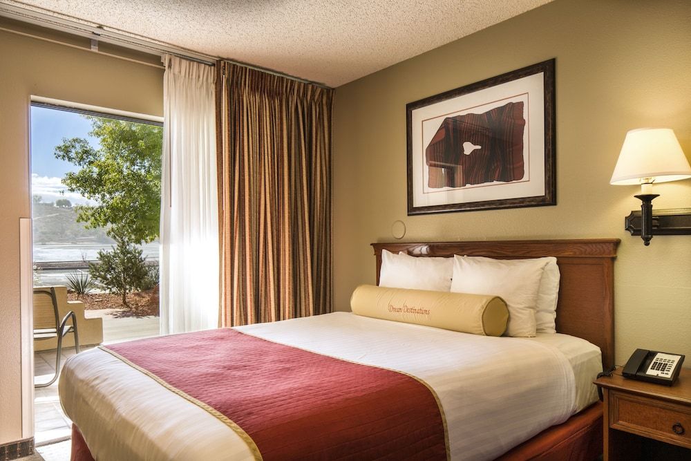 Lake Powell Resort Traditional, Two Queen Beds, Non-Smoking