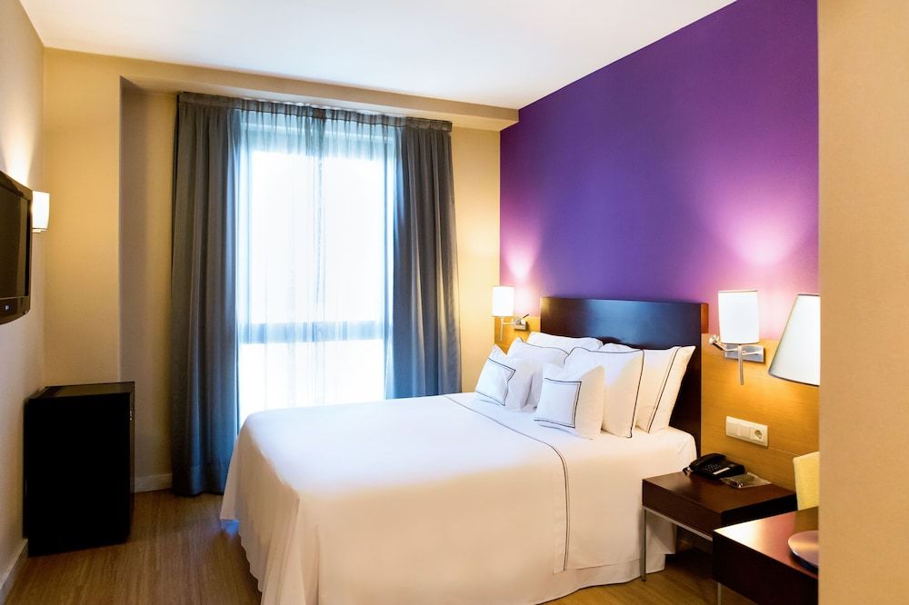 Hotel Salamanca Montalvo Habitacion doble con cama supletoria 5