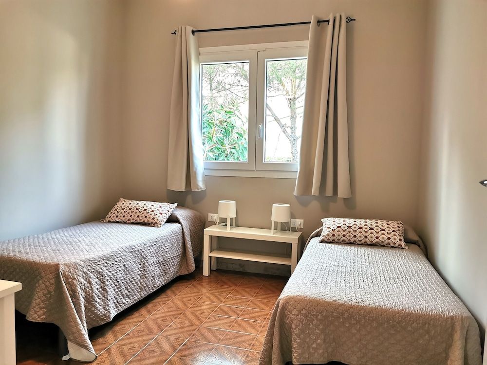 House, 2 Bedrooms, Garden View, Annex Building