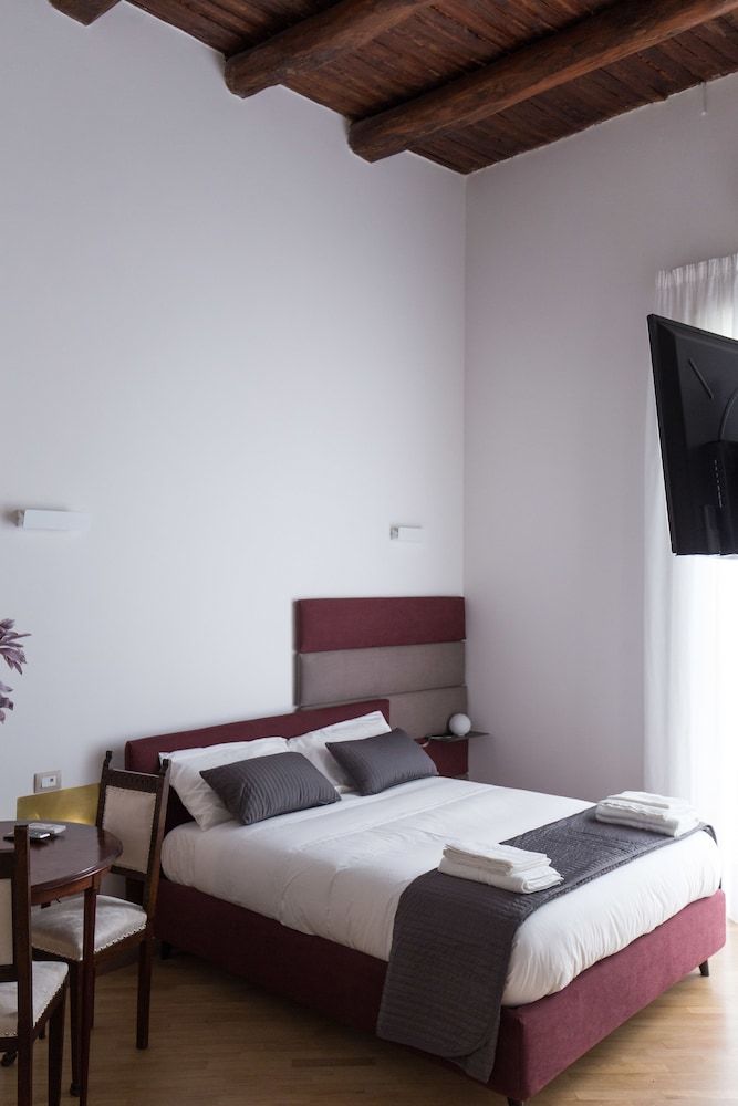 Savoy Riviera Romantic Double Room, 1 Queen Bed with Sofa bed 8