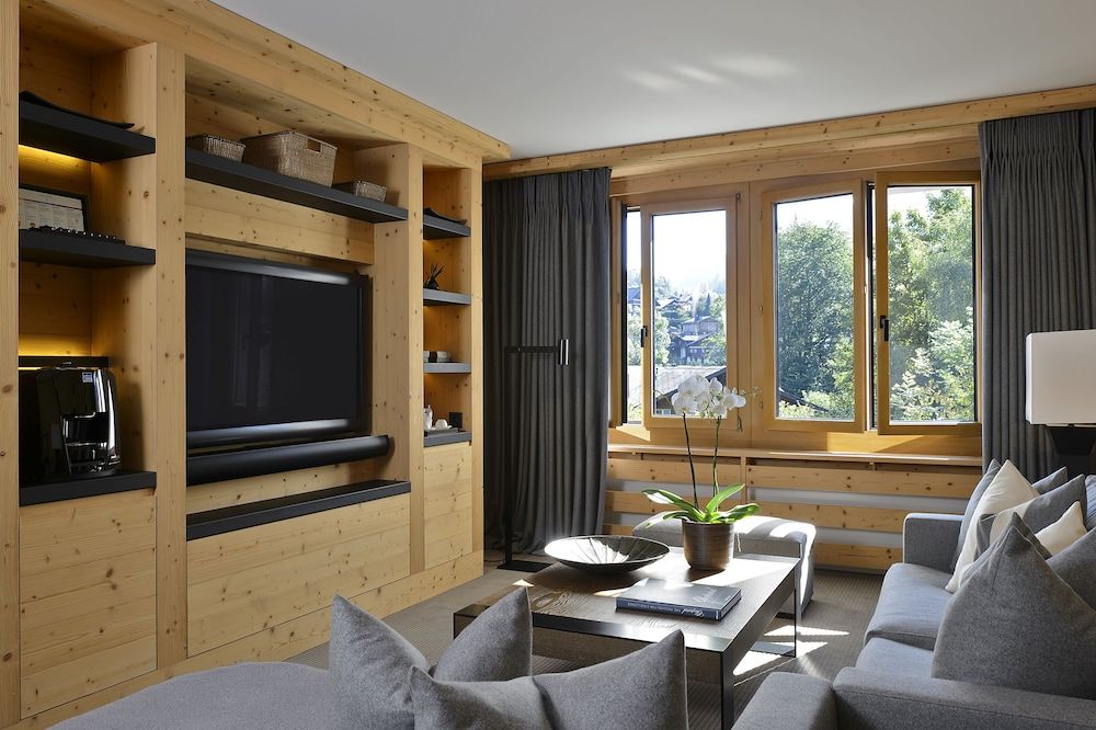 Park Gstaad Executive Suite 2