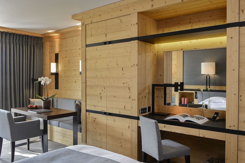 Park Gstaad Superior Room Forest View 3